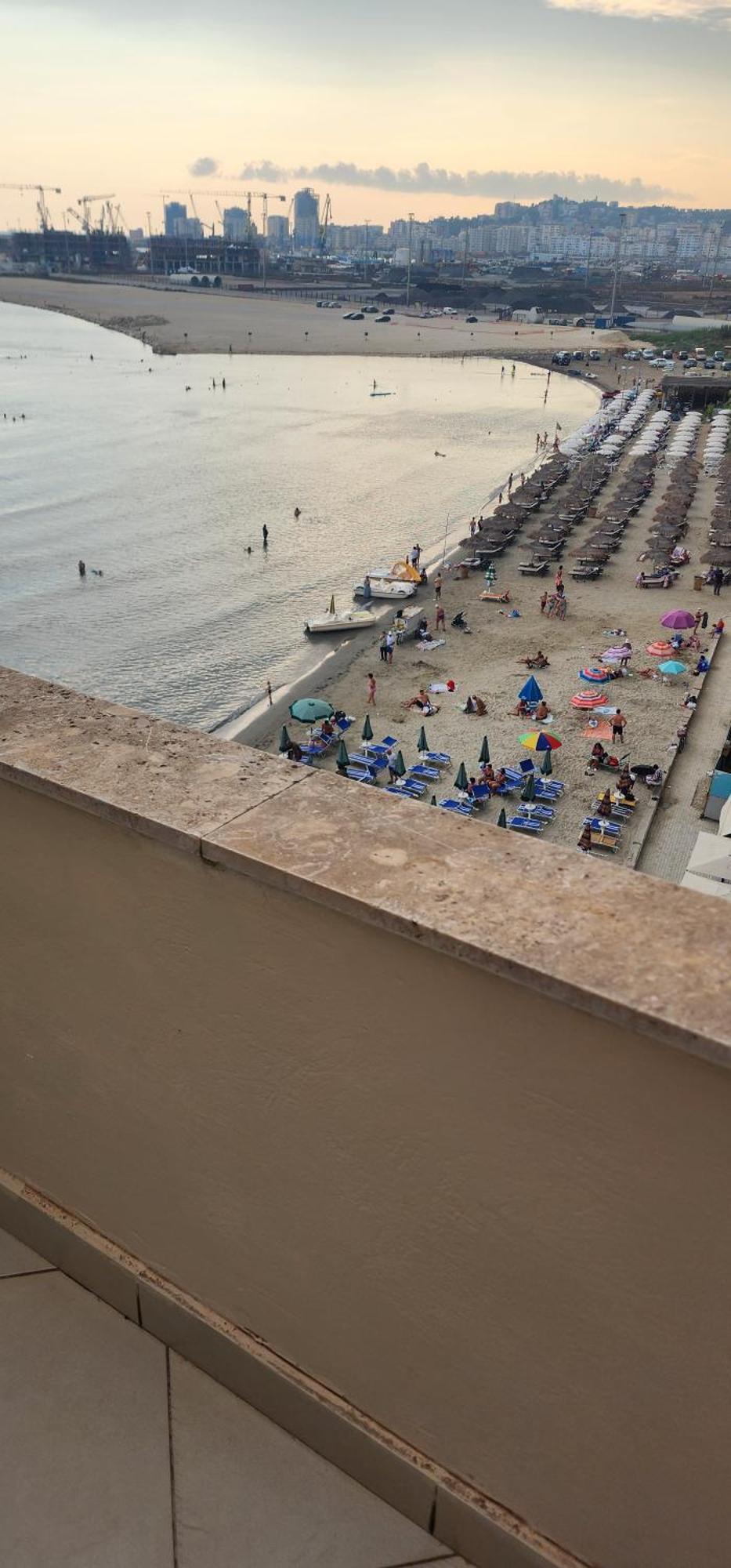 Armando's Front On The Sea